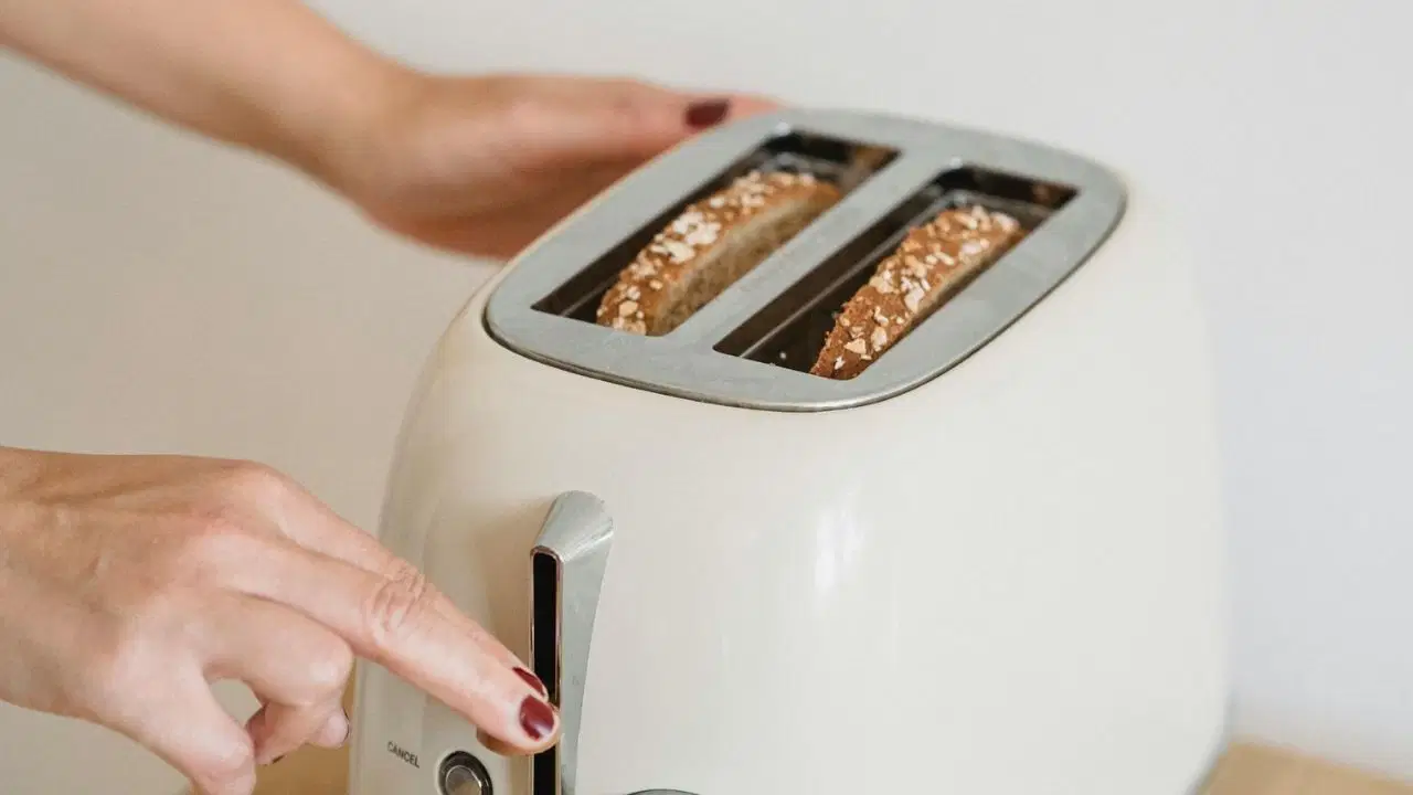 Evinde bu eşyaları kullananlar dikkat: Trilyonlarca zararlı partikül yayıyor