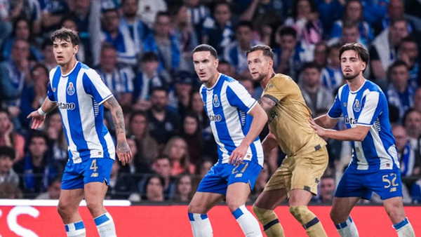 Porto, Famalicao karşısında son saniyede yıkıldı! 