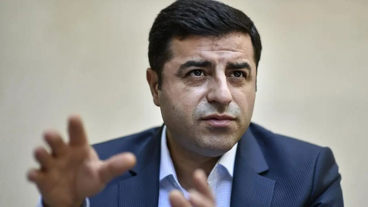 Sırrı Sakık, Selahattin Demirtaş ile görüştü: 'Artık çözüme kavuşturulmalı'