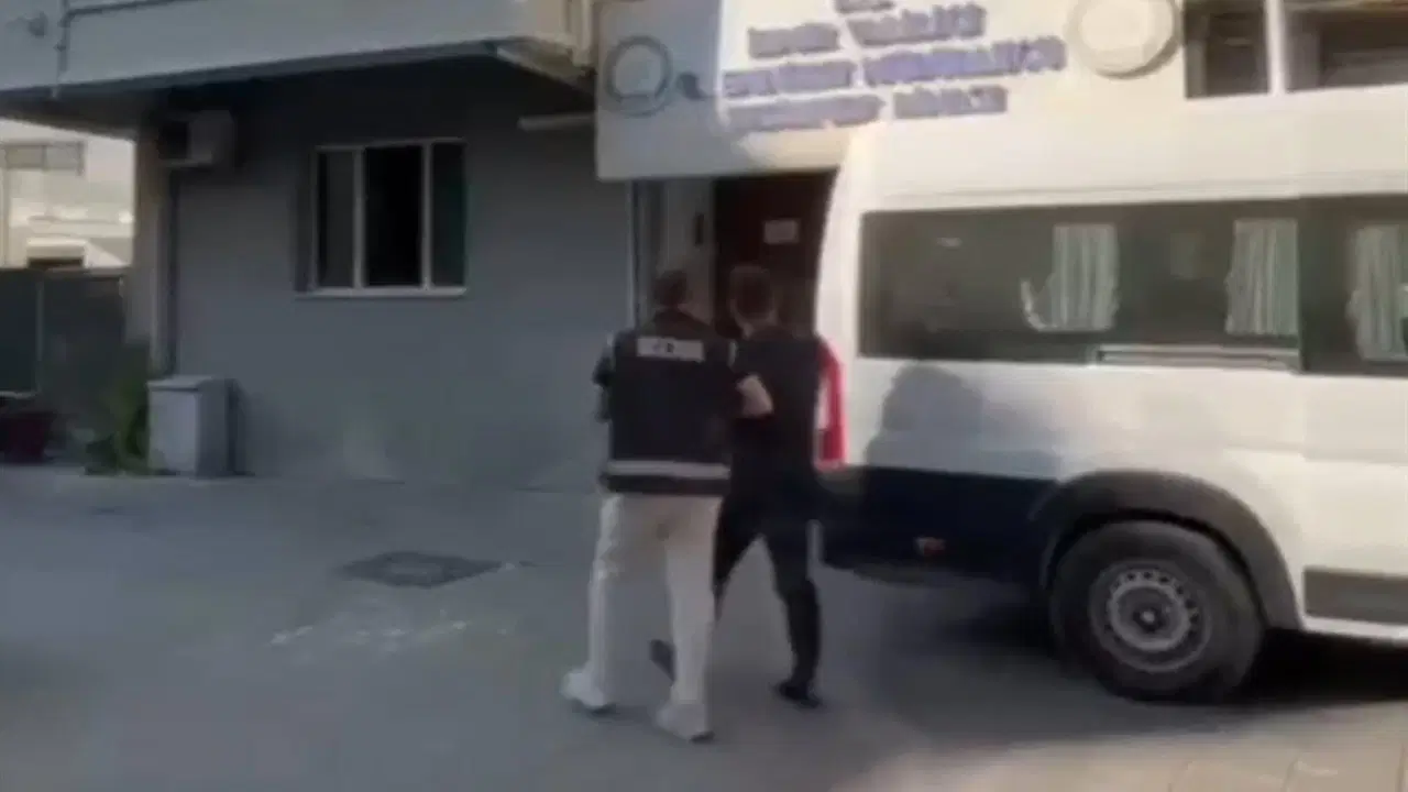 İzmir'de tefeci operasyonu: 7 tutuklama