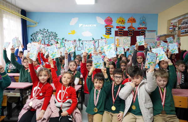 Daikin temiz hava bilincini yaymaya devam ediyor! 5 yeni okulda daha temiz hava sınıfı