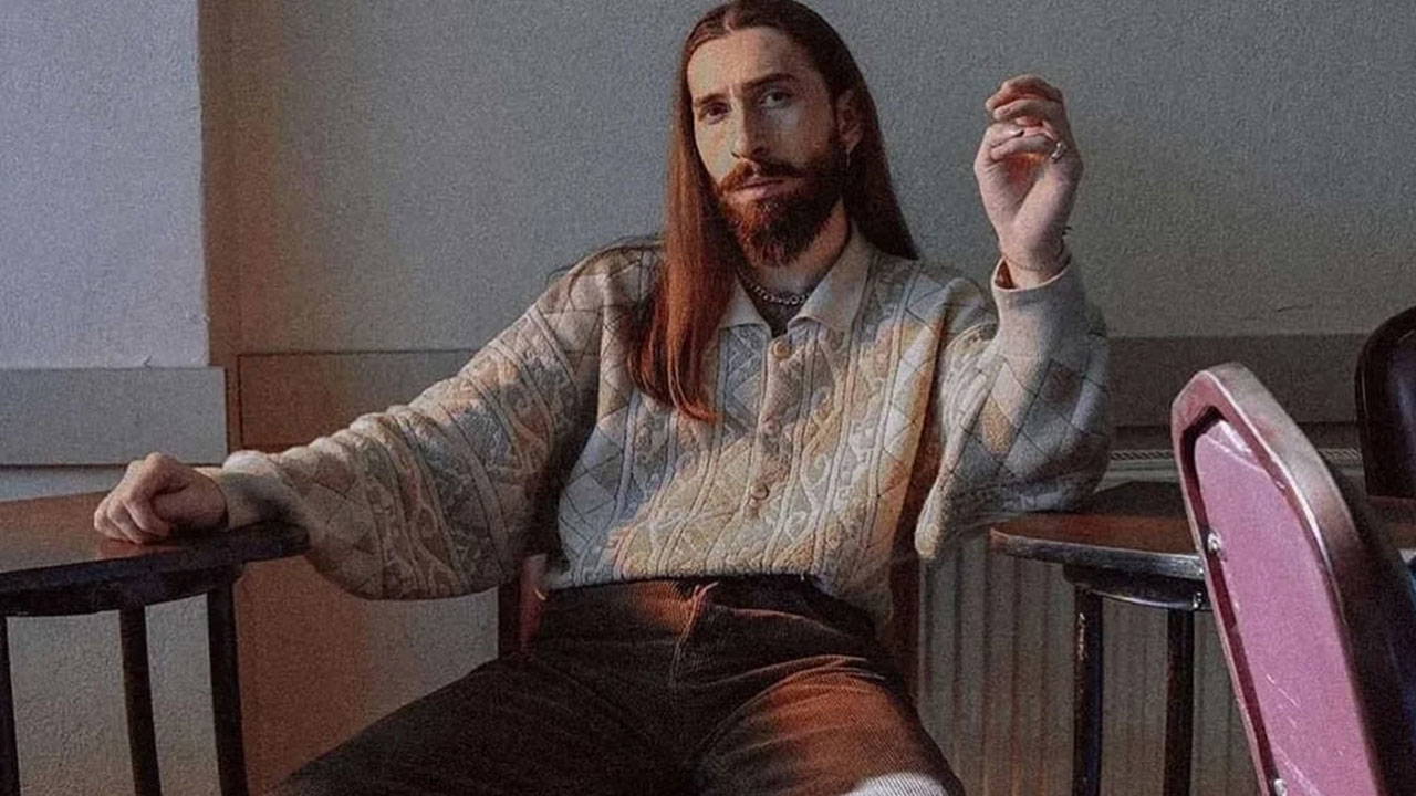 Uyuşturucu operasyonunda gözaltına alınan şarkıcı Emre Fel sessizliğini bozdu: 'Alkol dahi içmedim'