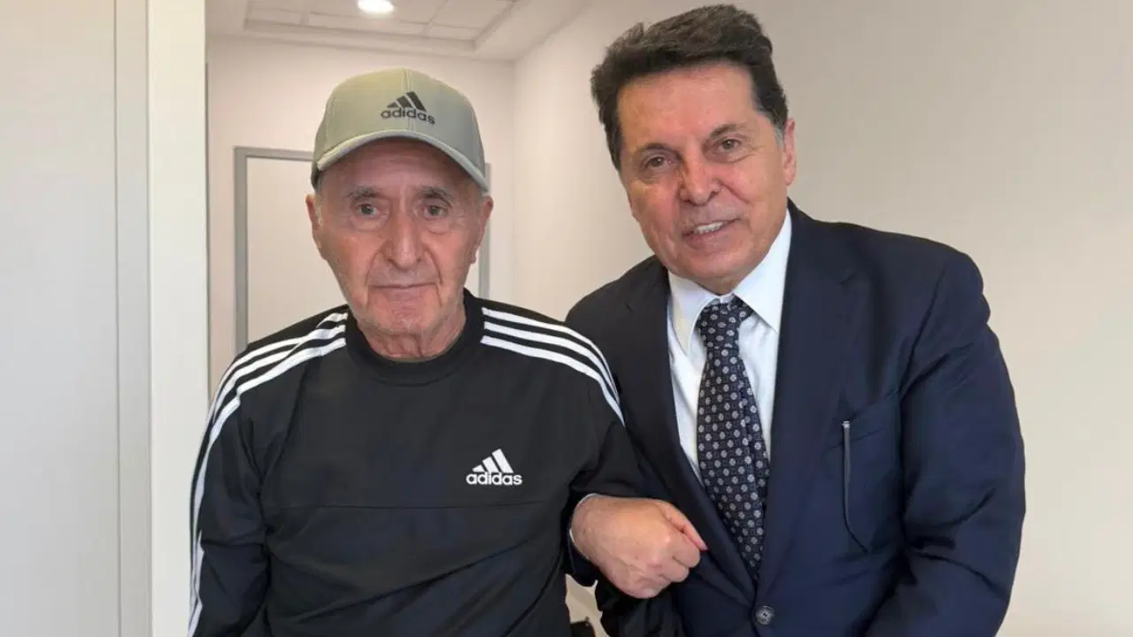 Ahmet Özer, Hikmet Çetin'i hastanede ziyaret etti