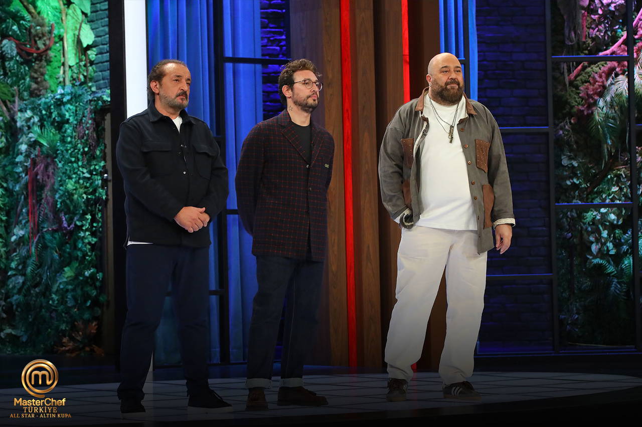 MasterChef All Star Altın Kupa'da üçüncü dokunulmazlık oyunu kim kazandı? 10 Aralık Çarşamba günü MasterChef All Star Altın Kupa'da eleme adayı kim oldu?