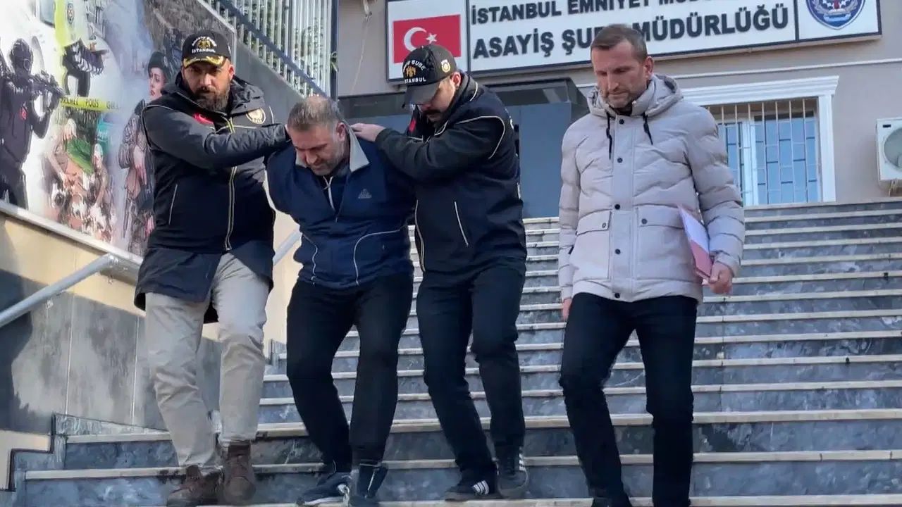 60 yıl 6 ay hapis cezasıyla aranıyordu: Sancaktepe'de yakalandı