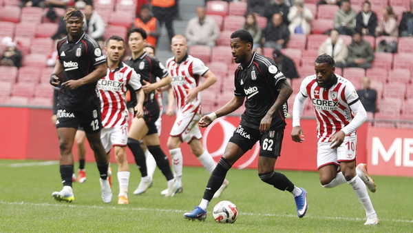 Murillo'dan Beşiktaş'a kötü haber