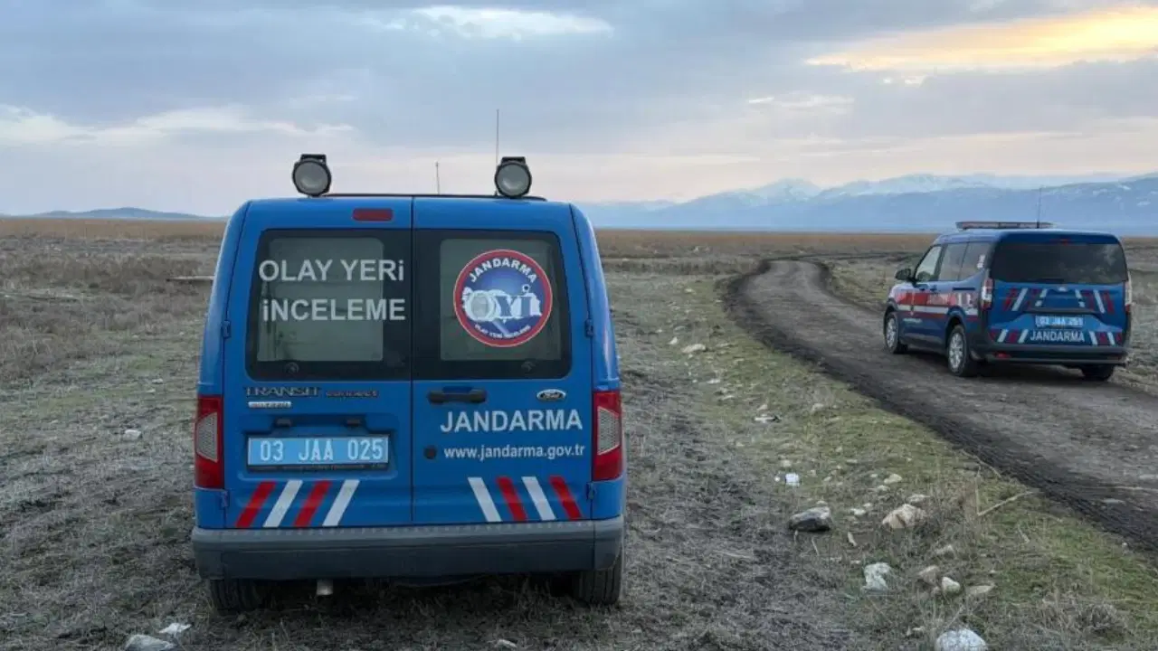 Birlikte ava gittiği arkadaşını yanlışlıkla kafasından vurdu