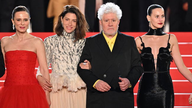 Cannes'da dikkat çeken çıkış...