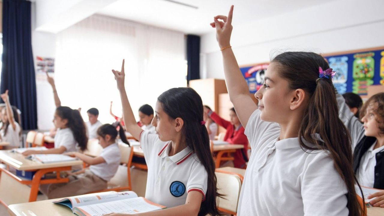 Okullar ne zaman açılacak? Uyum haftası ne zaman?