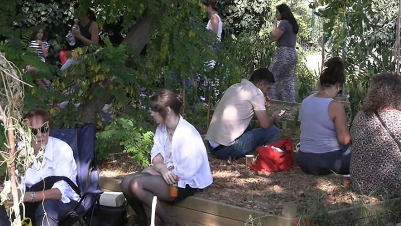 Caferağa Mahallesi'nde direniş sürüyor