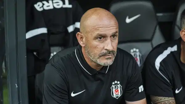 Vincenzo Italiano'dan Dusan Vlahovic sözleri: 'Taraftarımız ona hayran kalacak' 