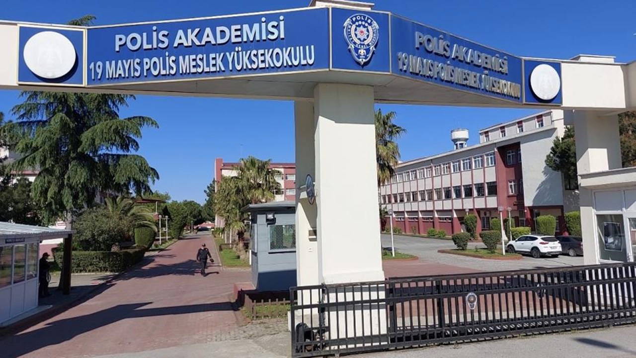 Polis okulunda bir öğrenci 5'inci kattan atladı