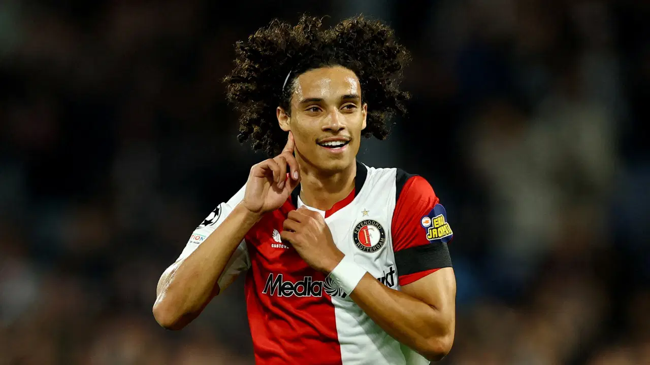 Feyenoord'dan Como'ya geçit yok!