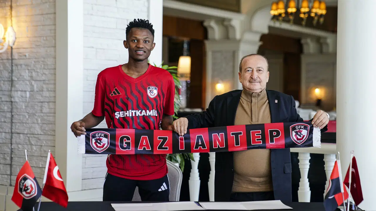 Gaziantep FK, Karamba Gassama'yı renklerine bağladı