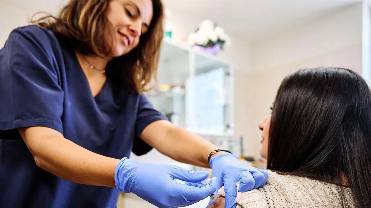 Yeni grip virüsüne karşı influenza aşısı yaptırmalı mıyız?