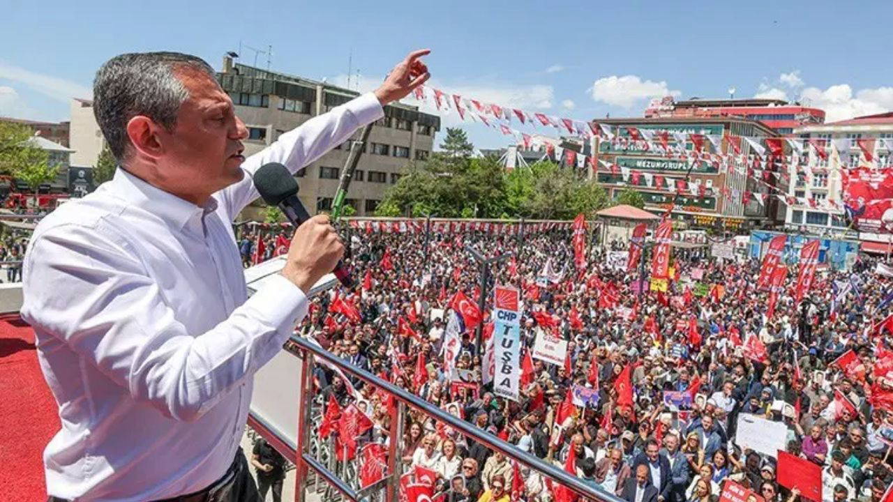 CHP lideri Özel, Güvenpark’a çağırdı: 'Makamlar sizin, meydanlar bizim'