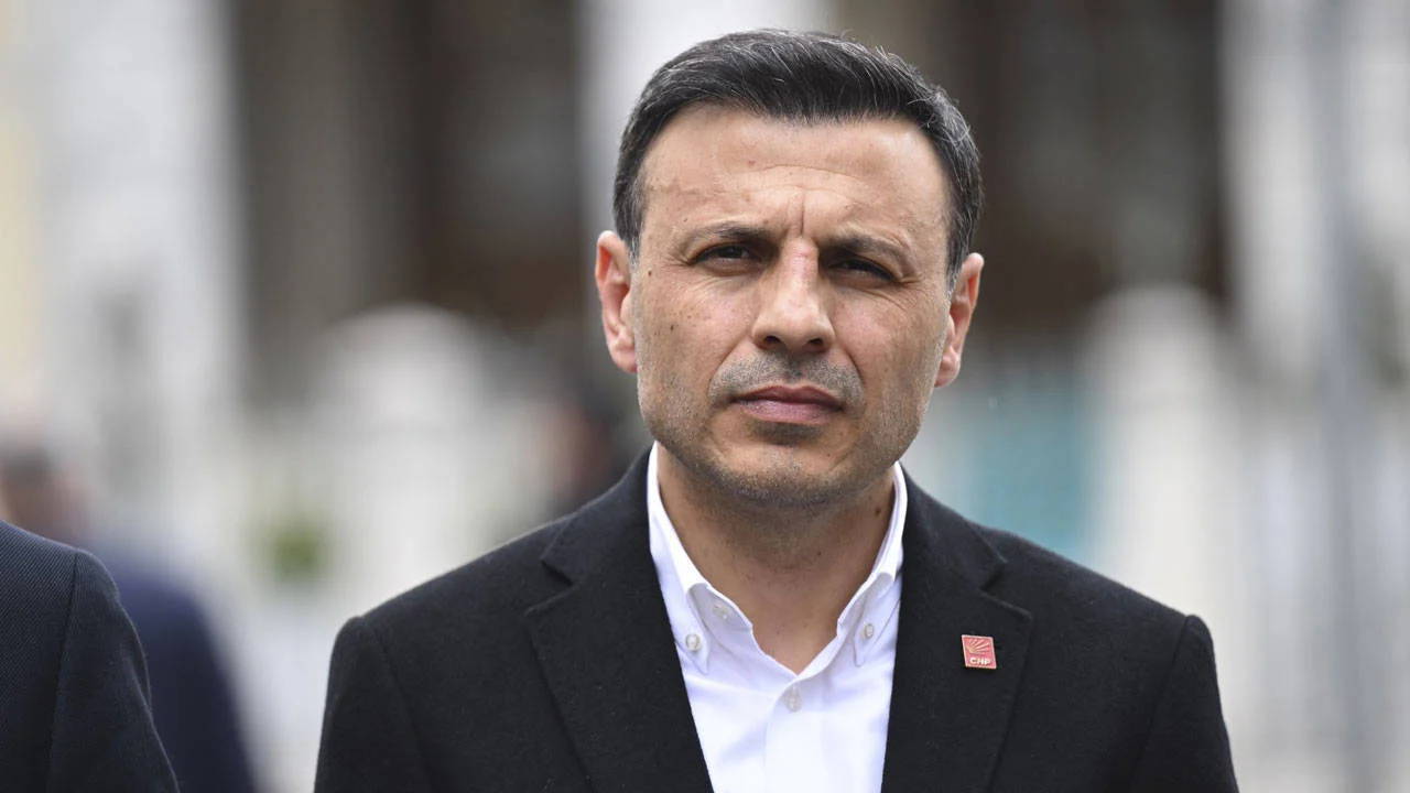 Aziz İhsan Aktaş davasının ilk celsesi sona erdi... Özgür Çelik: 'Çürük, içi boş ve utançla anılacak bir dava'