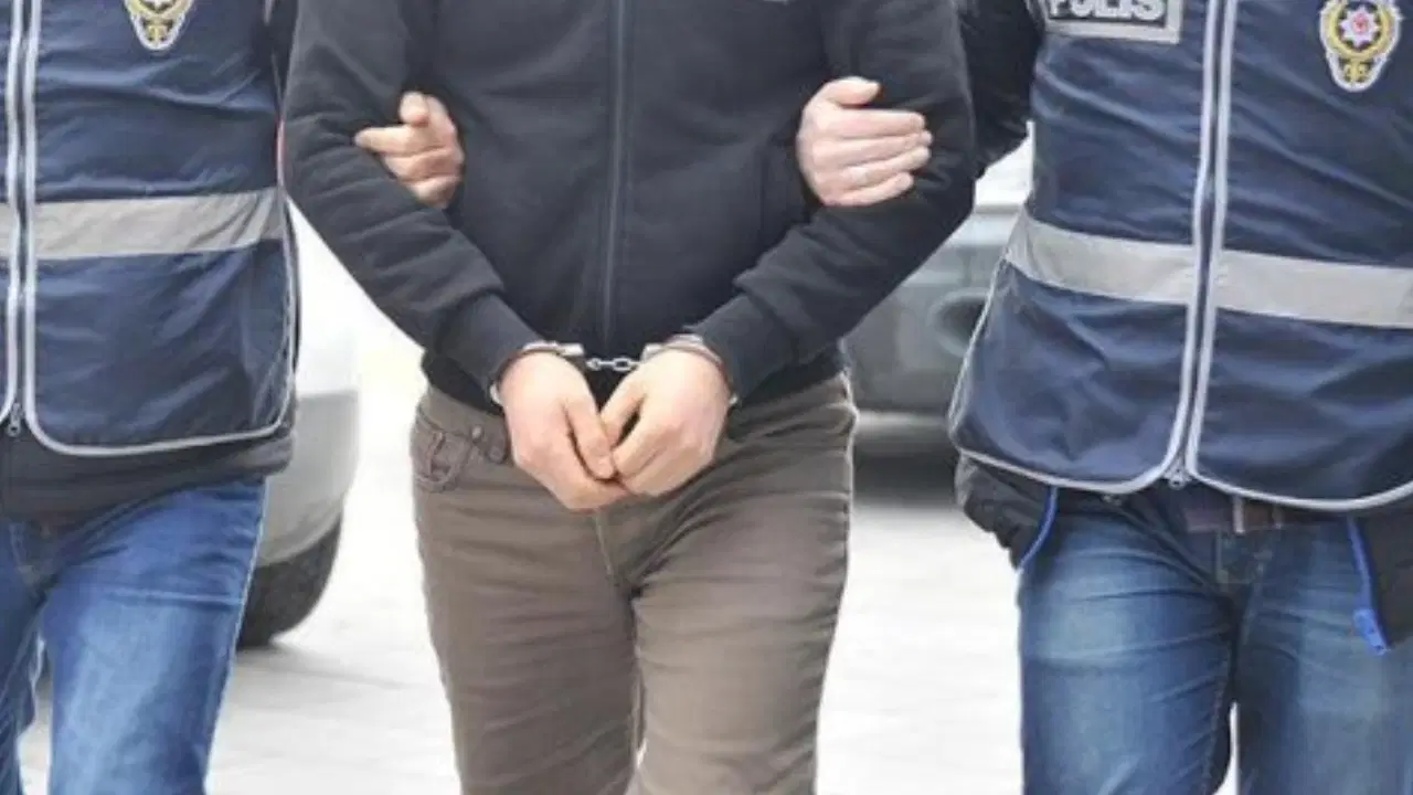 İstanbul'daki DHKP-C'ye yönelik soruşturmada 8 zanlı tutuklandı