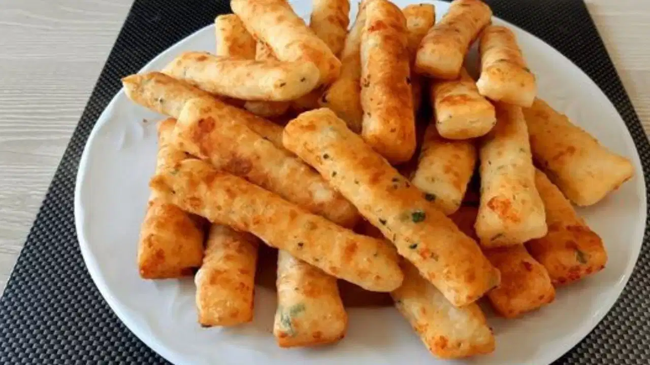 Yağ çekmeyen kaşarlı hamur kızartması tarifi
