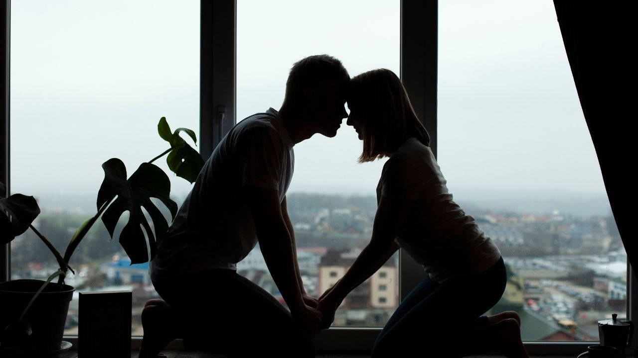 İlişkide sırlarını en son açan 3 burç Her şeyi anlatmak için doğru zamanı bekleyen burçlar...