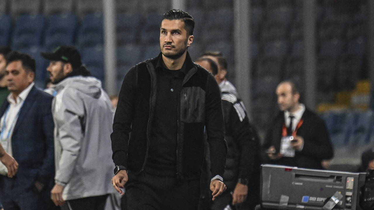 Başakşehir'den Erol Bulut'un casusluk iddialarına yanıt: 'Mevzu bahsi geçen karşılaşma öncesinde...'