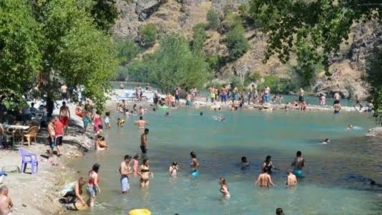 Tunceli’de belirlenen alanlar dışında suya girmek yasaklandı