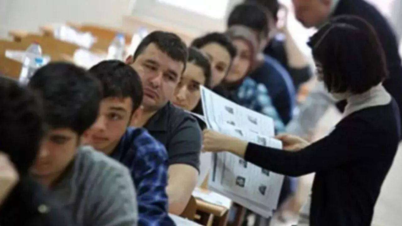 Sınav gözetmeni ücretleri ne zaman yatar? 2025 YKS nasıl sınav görevlisi olunur?