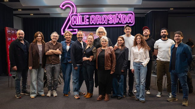 '2 Aile Arasında' oyuncuları okuma provasında buluştu