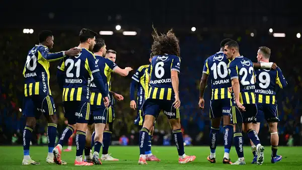 Okan Buruk'a gönderme... Fenerbahçe'den galibiyet paylaşımları!