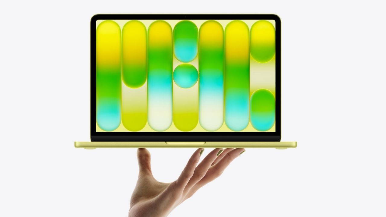 Apple en uygun fiyatlı yeni MacBook'u tanıttı