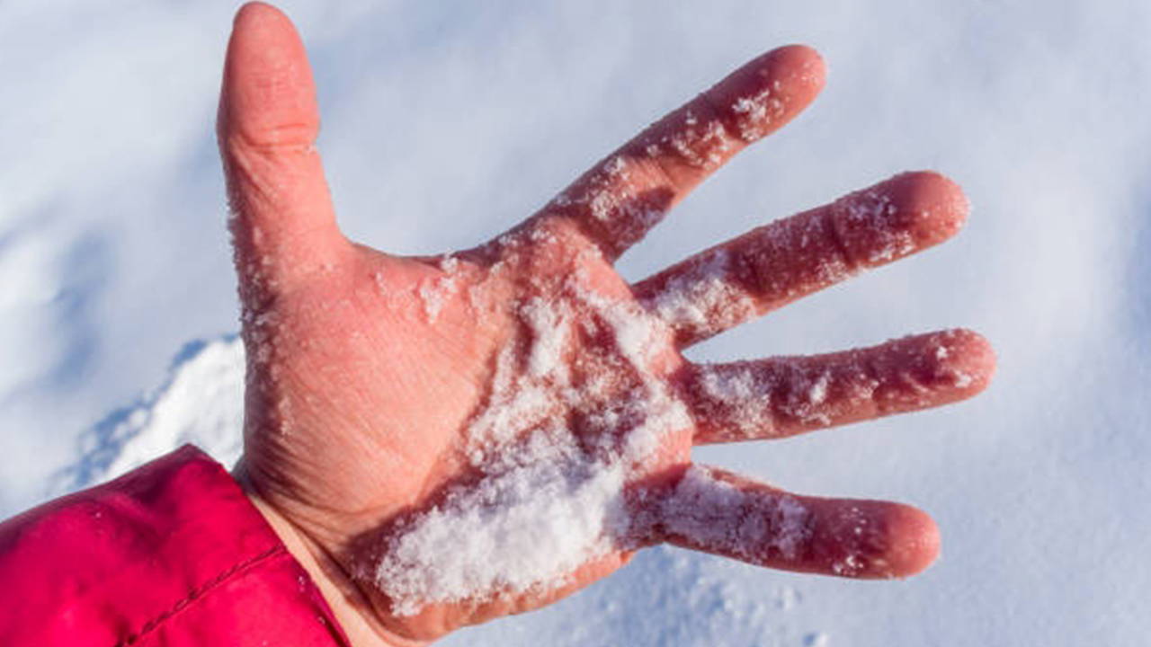 Uzmanı dondurucu soğuklara karşı uyardı: 'Geç kalınırsa uzuv kaybı olabilir'