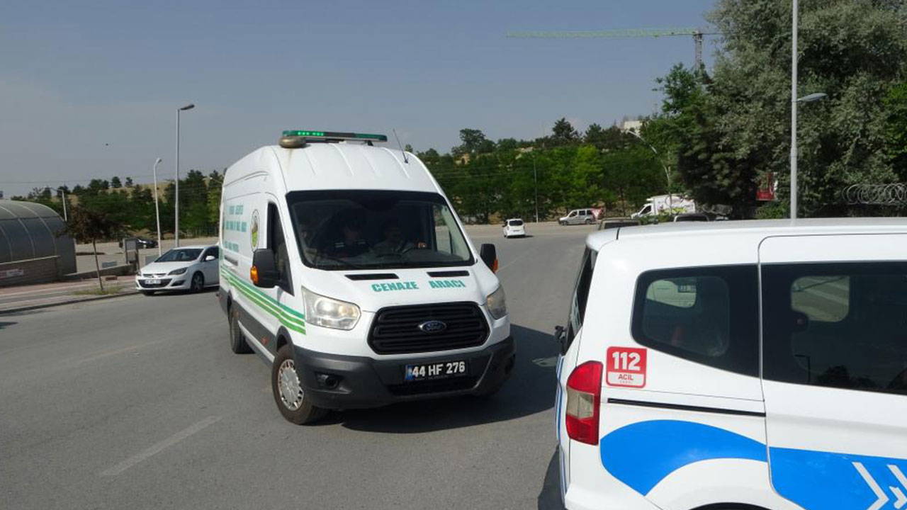 Akrabaların 'yol tartışması' kanlı bitti: 2 ölü
