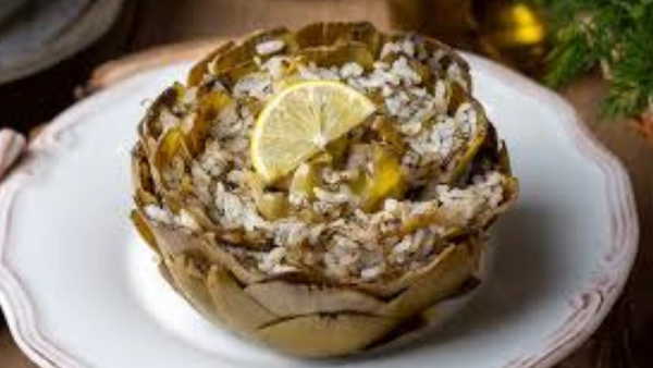 Yaz sofralarının vazgeçilmezi: Enginar dolması tarifi