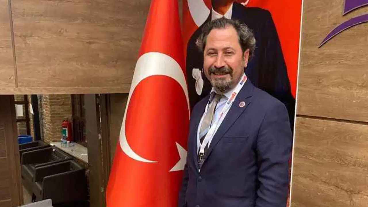 Eğitim İş'ten bakanlığa '15 Temmuz genelgesi' tepkisi: 'Karşınızda Atatürk Cumhuriyetçilerini bulacaksınız!'