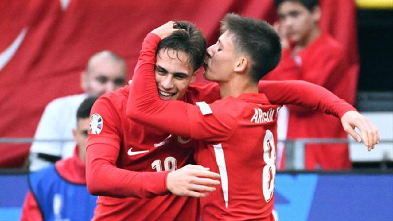 Türk futbol tarihinin en değerli oyuncusu belli oldu: Milli futbolcu rekor kırdı!