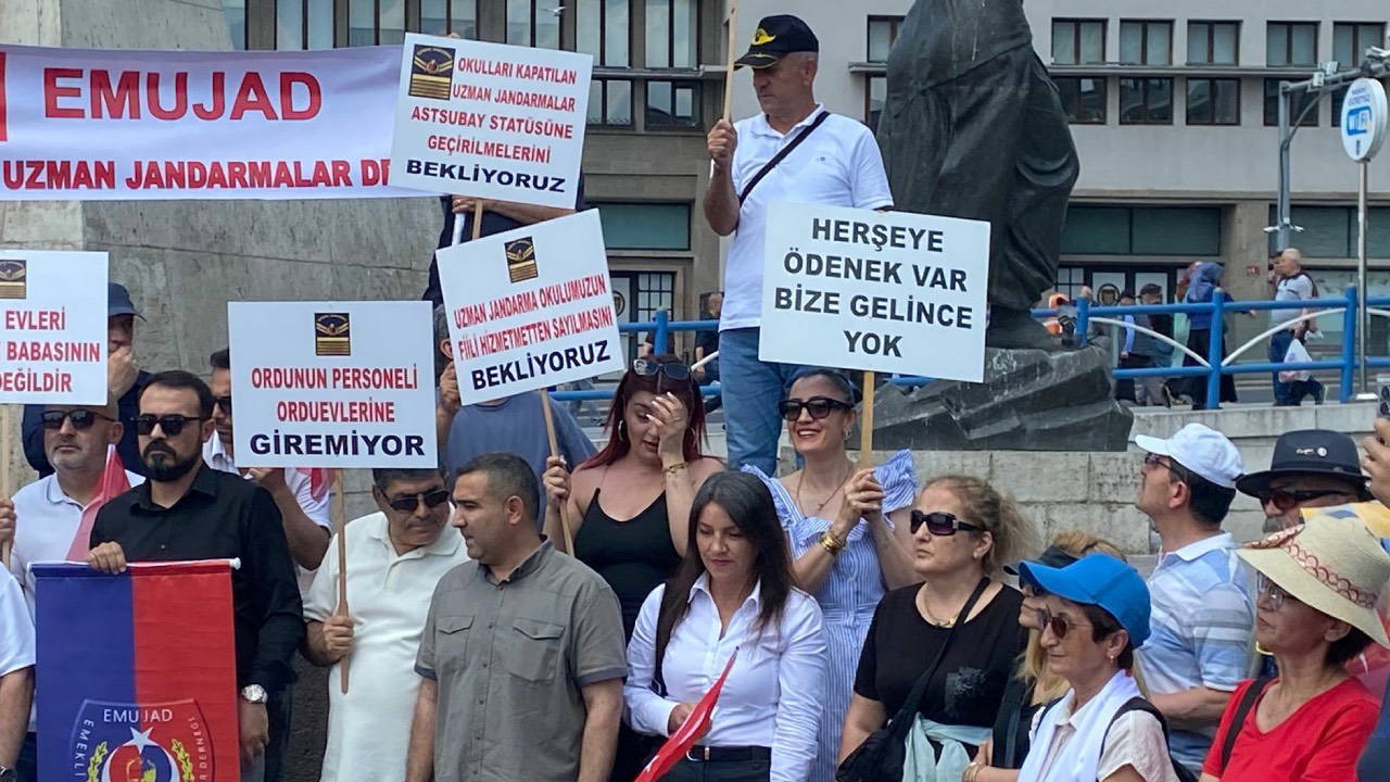 Emekli astsubay ve uzmanlardan iktidara: 'Verdiğiniz sözleri ne zaman tutacaksınız?'