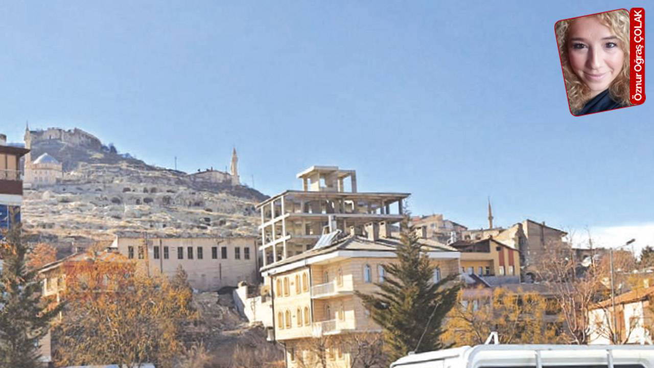 Kapadokya’da tarihi doku ‘kottan kat kazanma’ ile beton yığınına dönüşüyor