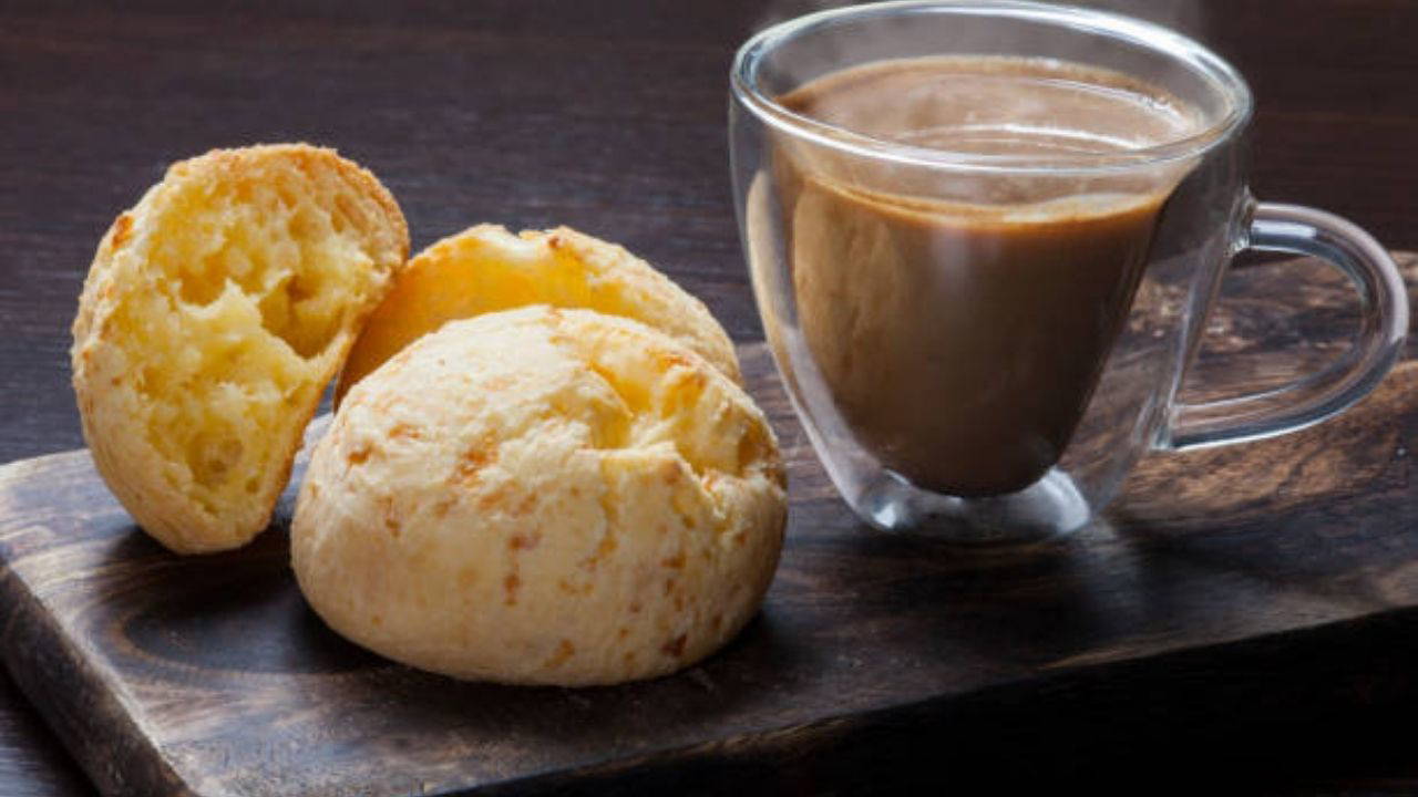 Brezilya usulü peynirli ekmek: Pão de Queijo tarifi