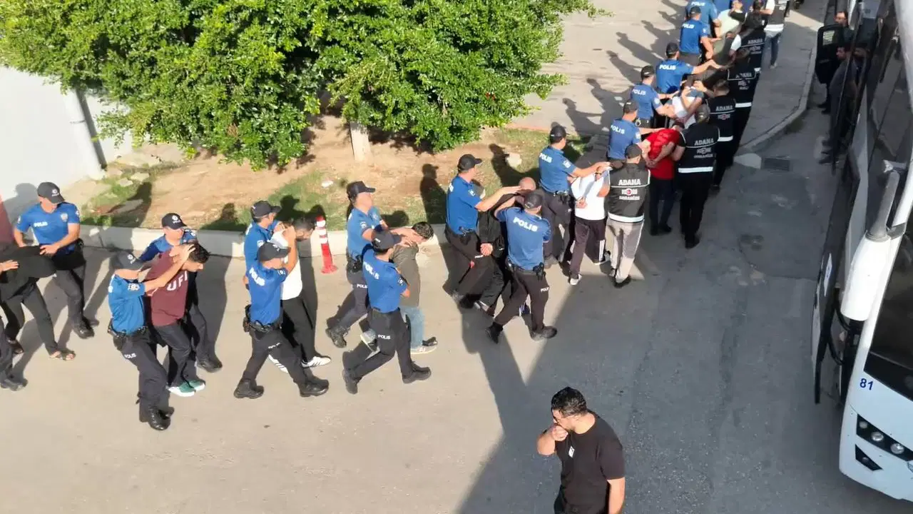 Örgüt elebaşı Tolga Hoşgökdelen de aralarında...