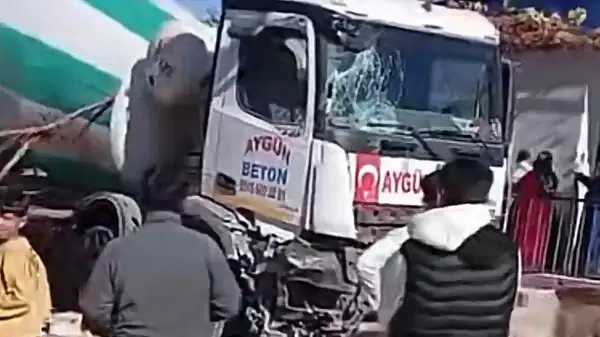 Evin bahçesine beton mikseri girdi: 2 yaşındaki Hatice öldü, ağabeyi ağır yaralı!