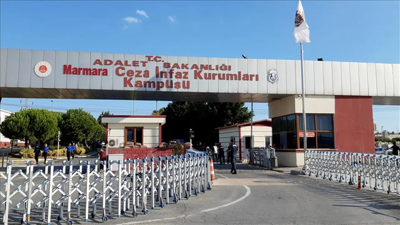 Silivri Cezaevi'nin 'otopark ve ulaşım ihtiyacı' için acele kamulaştırma kararı