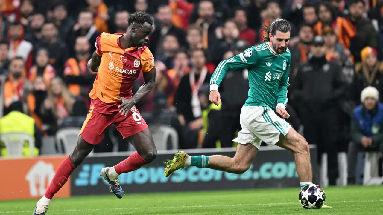 Galatasaray'a kötü haber: Cezalı duruma düştü!