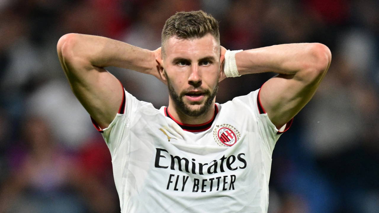Serie A 6. haftasında Sassuolo-Milan 1-1 berabere kaldı