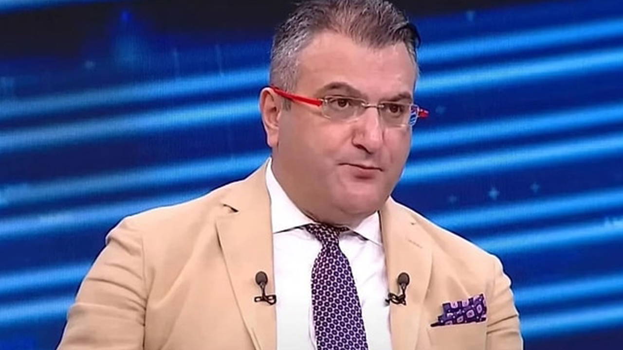 Yandaş Cem Küçük'ten Canlı Yayında 'DEM Parti' Iddiası: 'Erdoğan'ın Adaylığının önünü Açacak' thumbnail