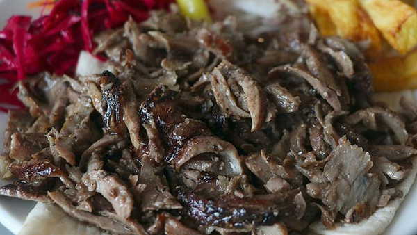 Yer: Adana... 5 döner yiyip hesap ödemeden gittiler