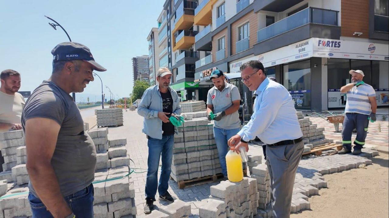 Ahmet Öküzcüoğlu’ndan personeline limonata ikramı