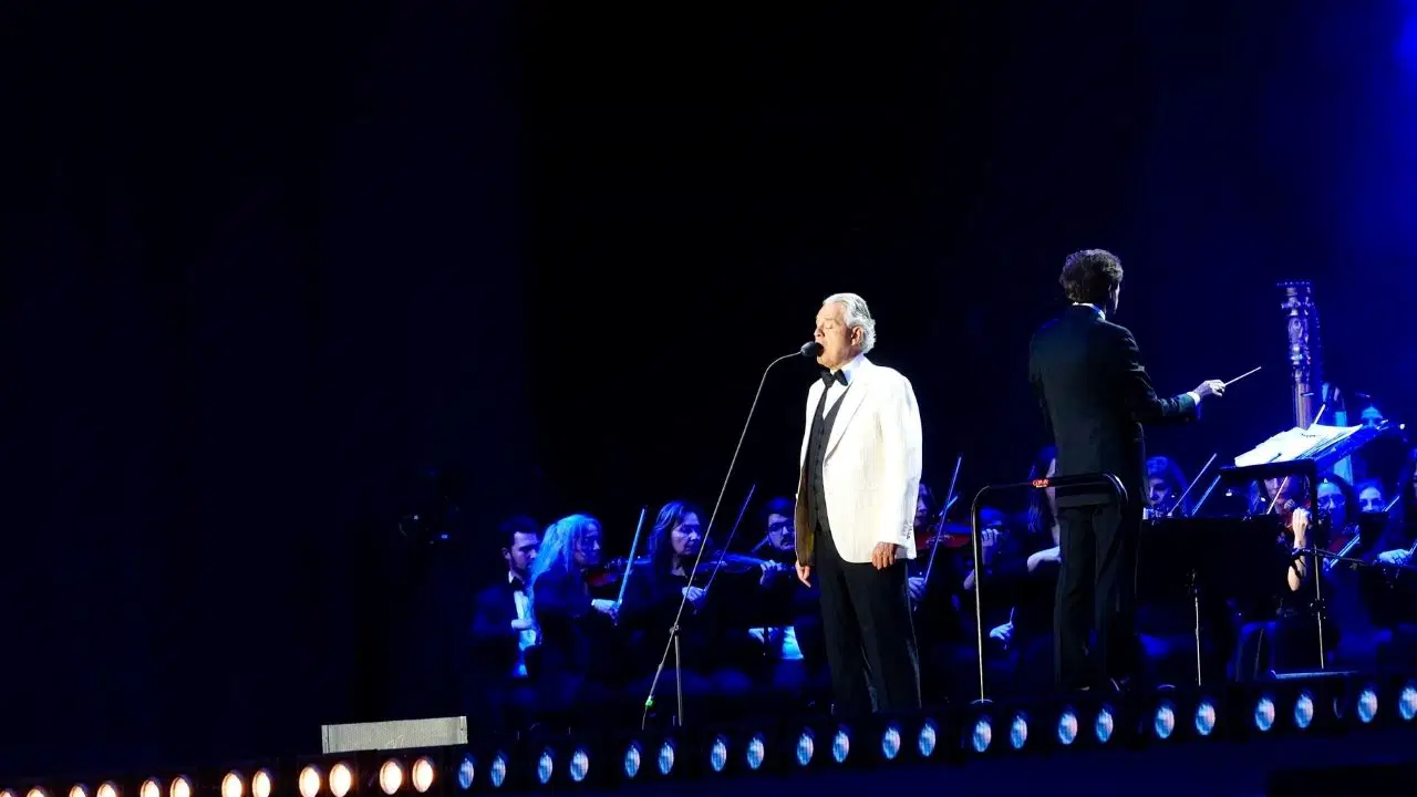 Dünyaca ünlü İtalyan tenor Andrea Bocelli, İstanbul'da konser verdi