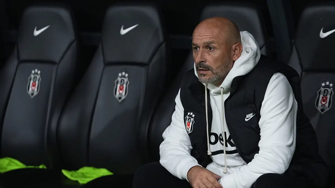 Vincenzo Italiano, Beşiktaş tarihine geçti: 52 yıl sonra ilk
