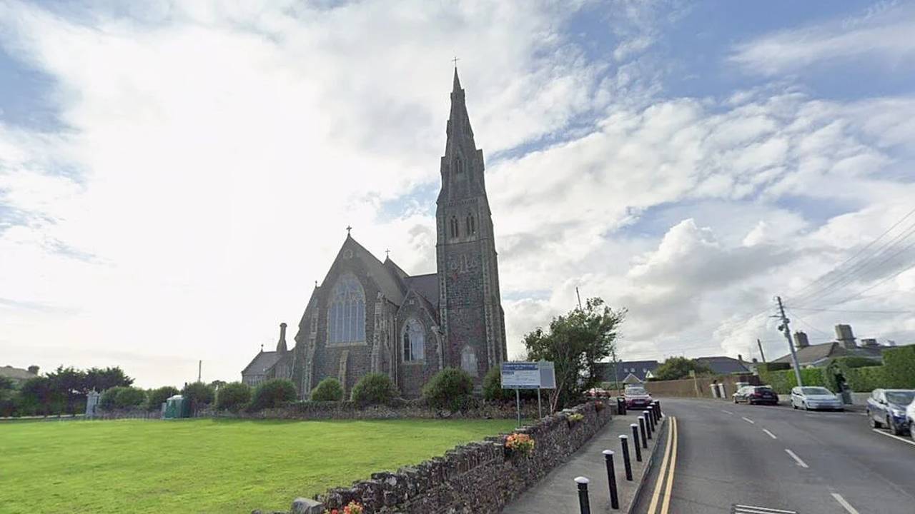 İrlanda’da ayin sırasında bıçaklı saldırı: Bir kadın ağır yaralandı