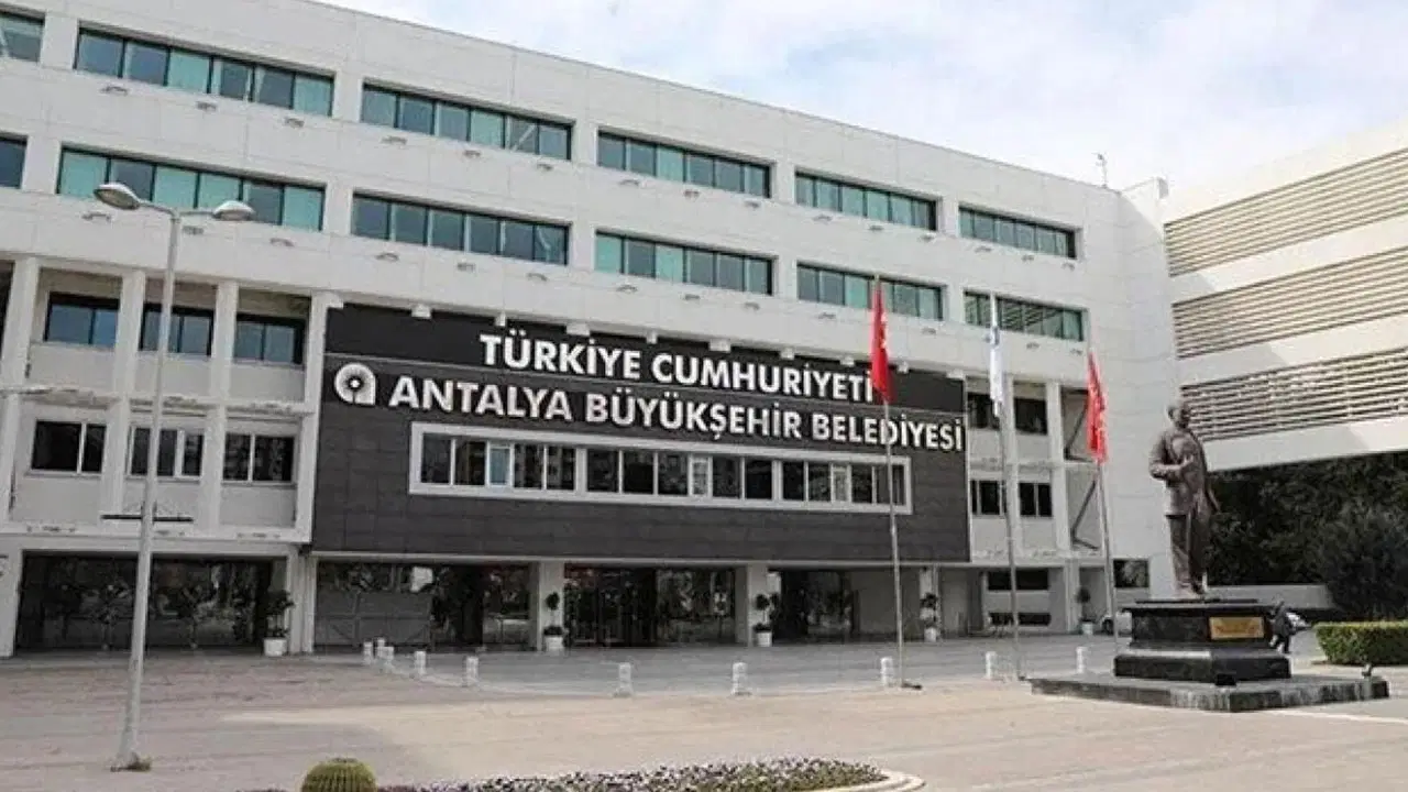 Antalya Büyükşehir Belediyesi soruşturması: 2 kişi yeniden gözaltına alındı